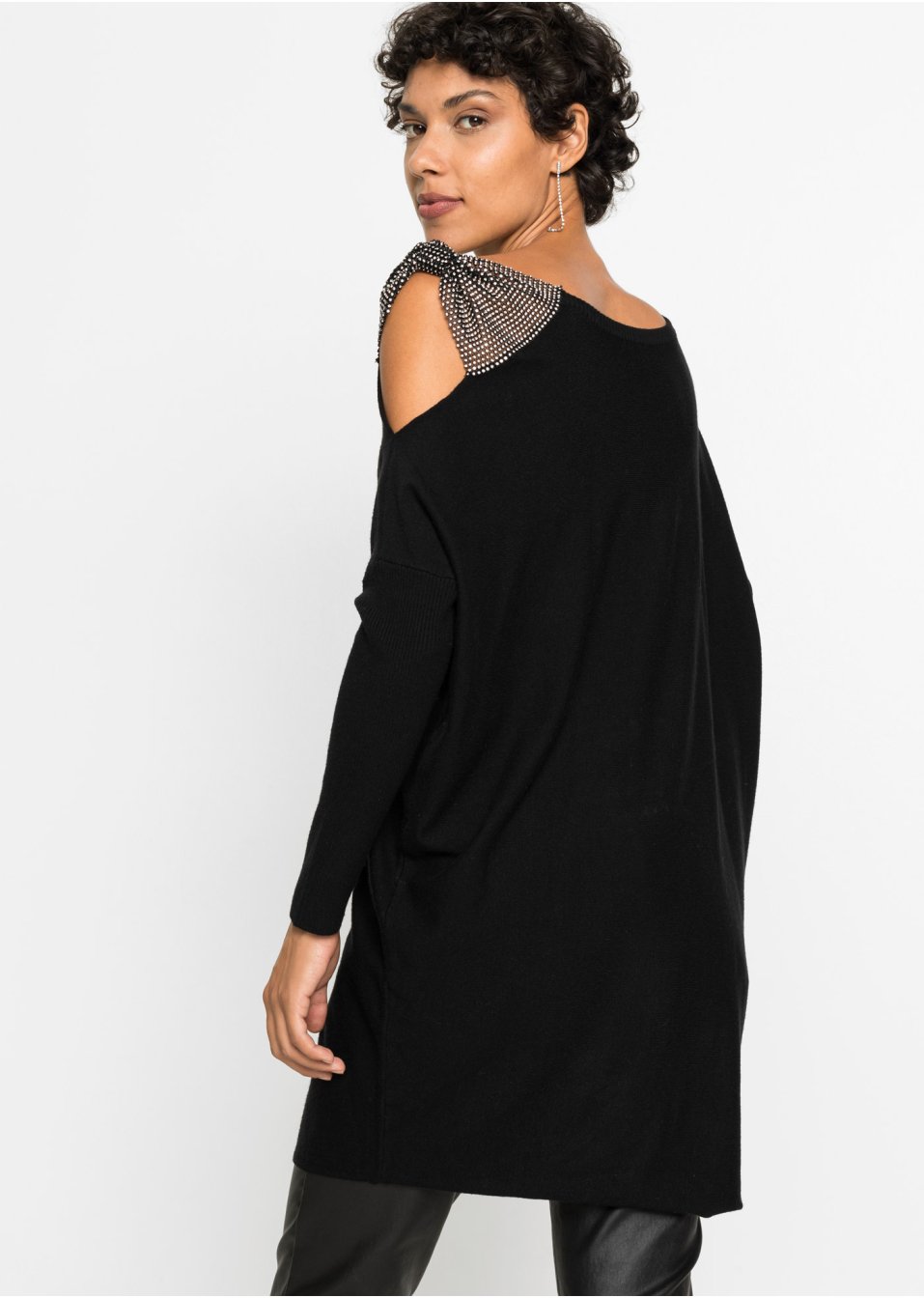 Pull avec petites pierres brillantes