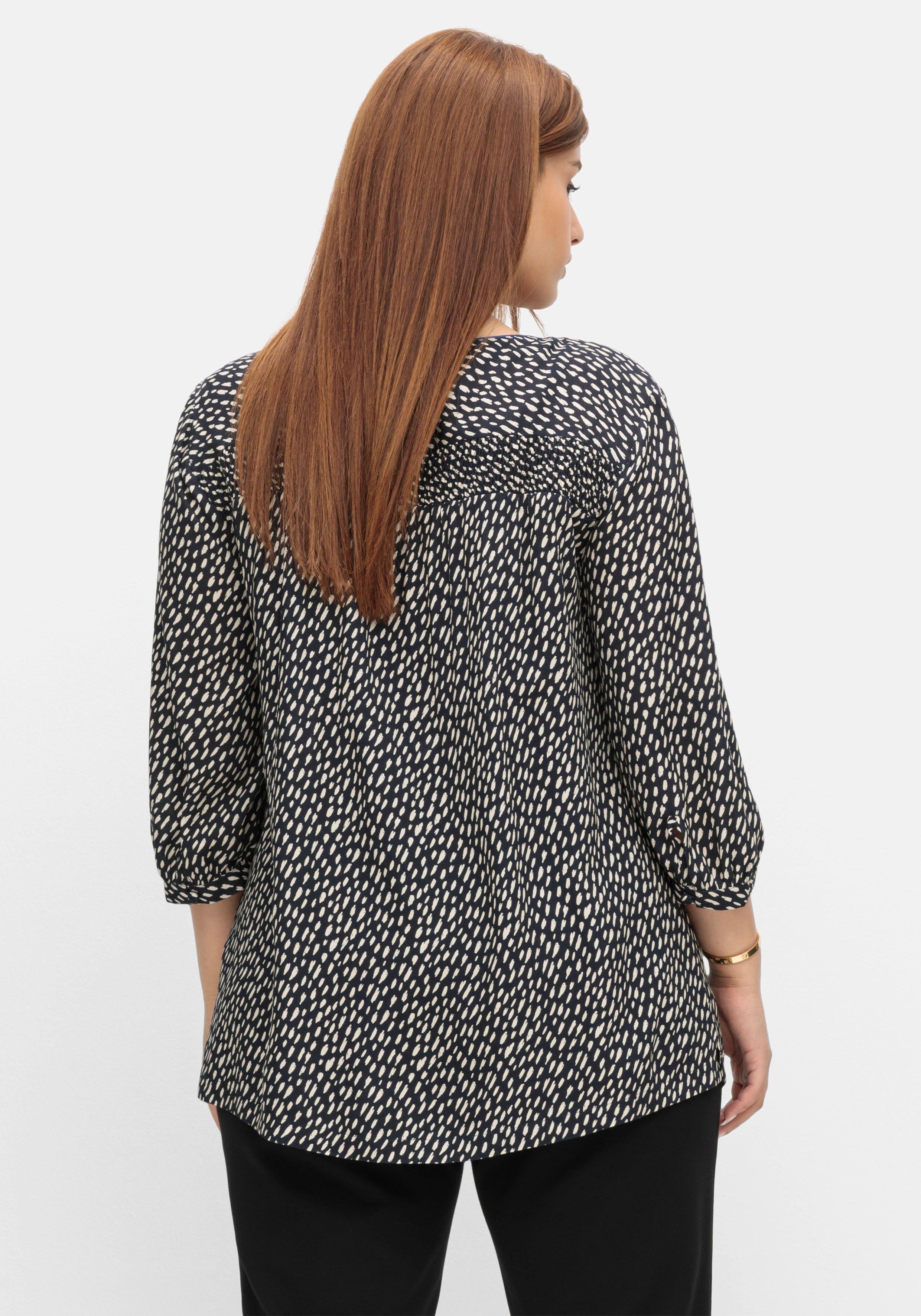 Bluse in Petite Passform, mit Alloverdruck