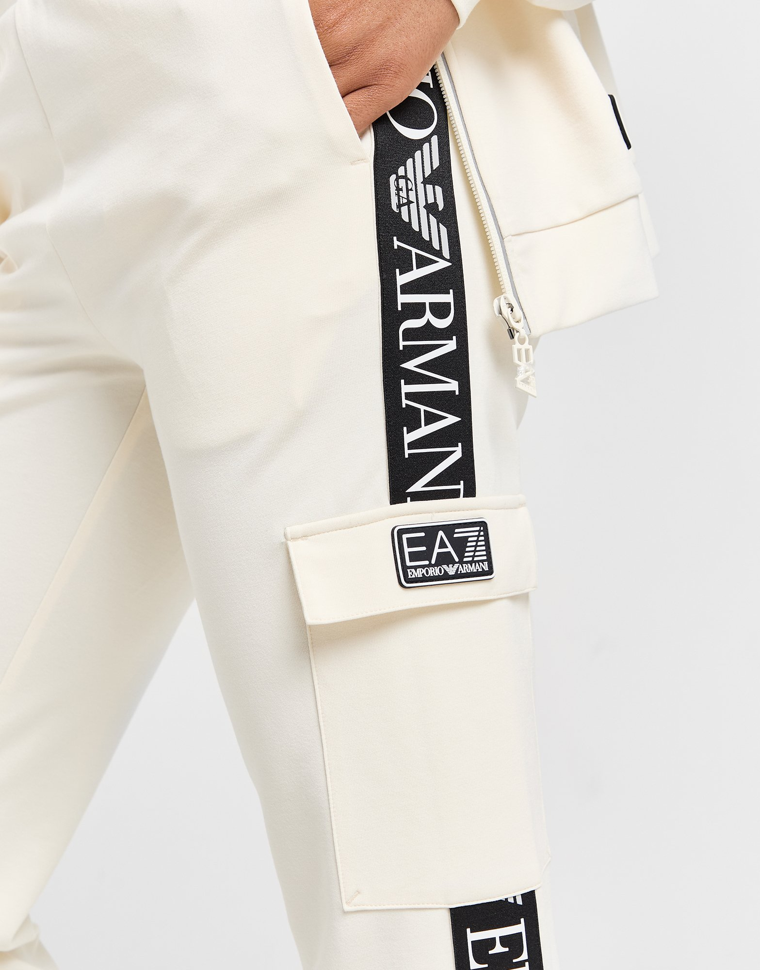 Emporio Armani EA7 Pantalon de jogging Ventus Cargo Femme