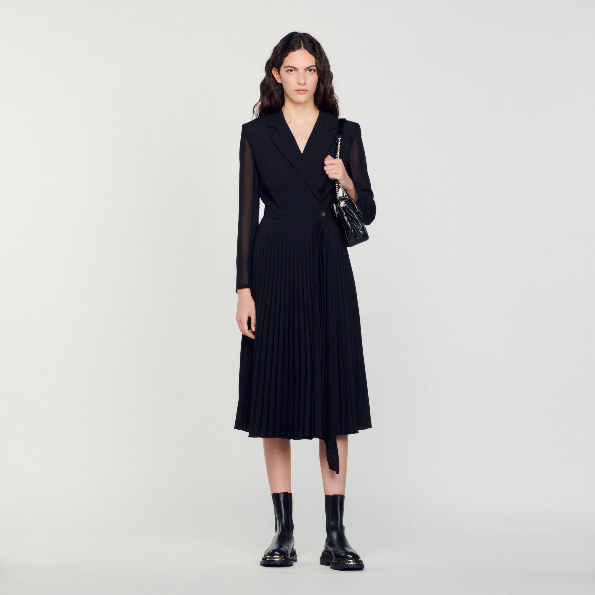 Robe bi-matiére á manches longues