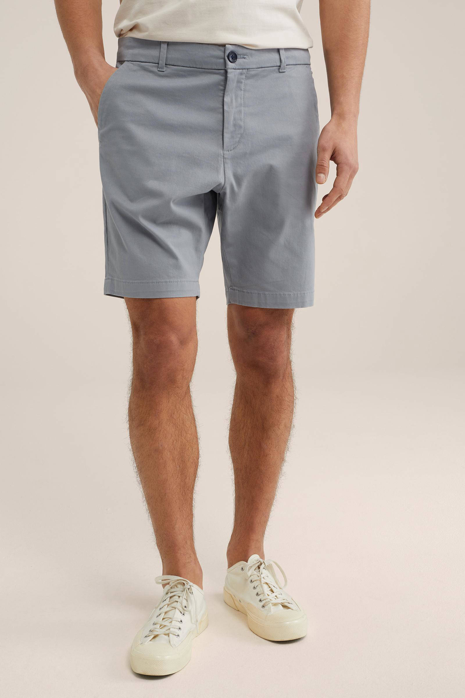 WE Fashion regular fit short misty wind