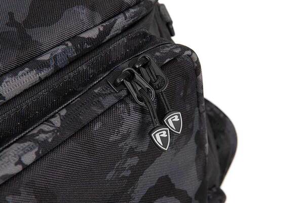 Sac à Dos Voyager Camouflage Fox Rage (Incl. 5 Boîtes à Leurres)