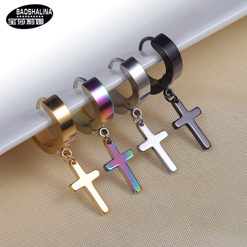 Prushia - Cross Huggie Oorbel/Clip-On Oorbel