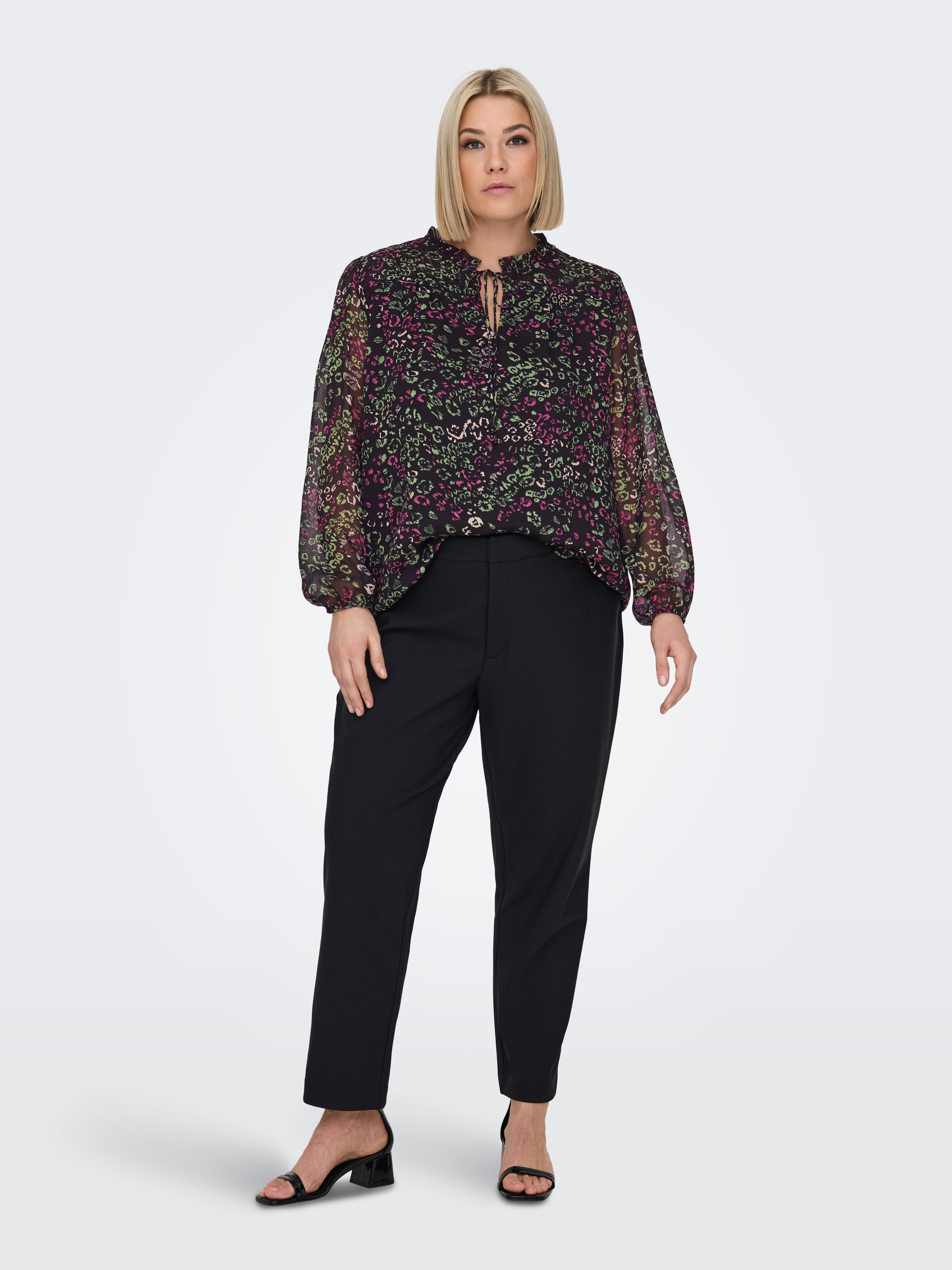 CARCERA Top Black