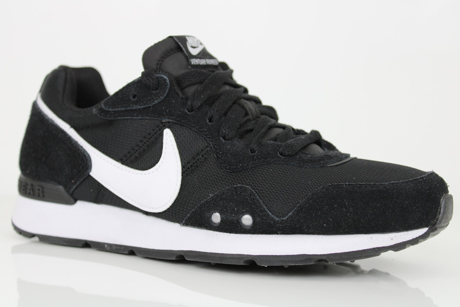 Nike Sneaker