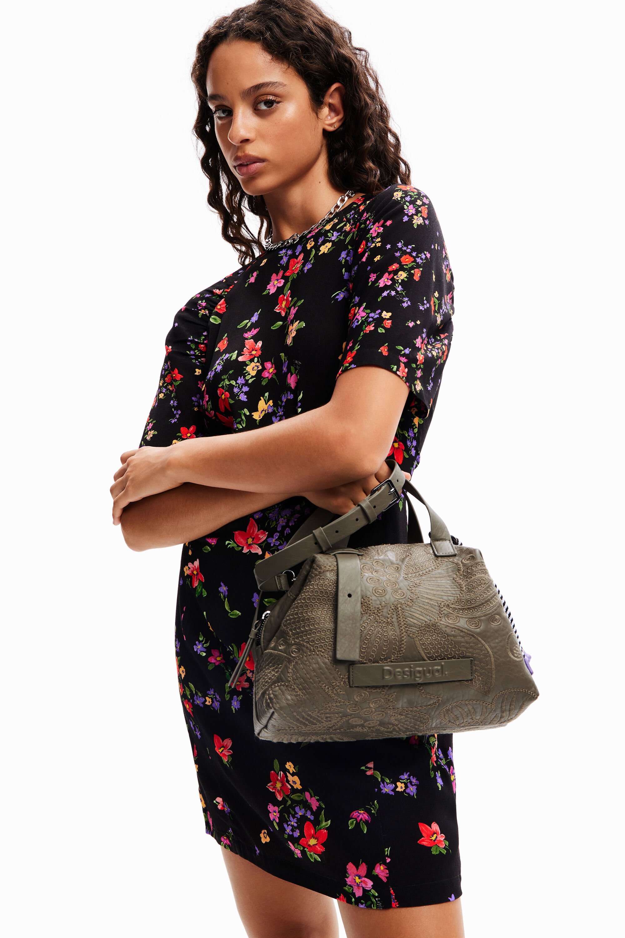Sac moyen broderie fleurs