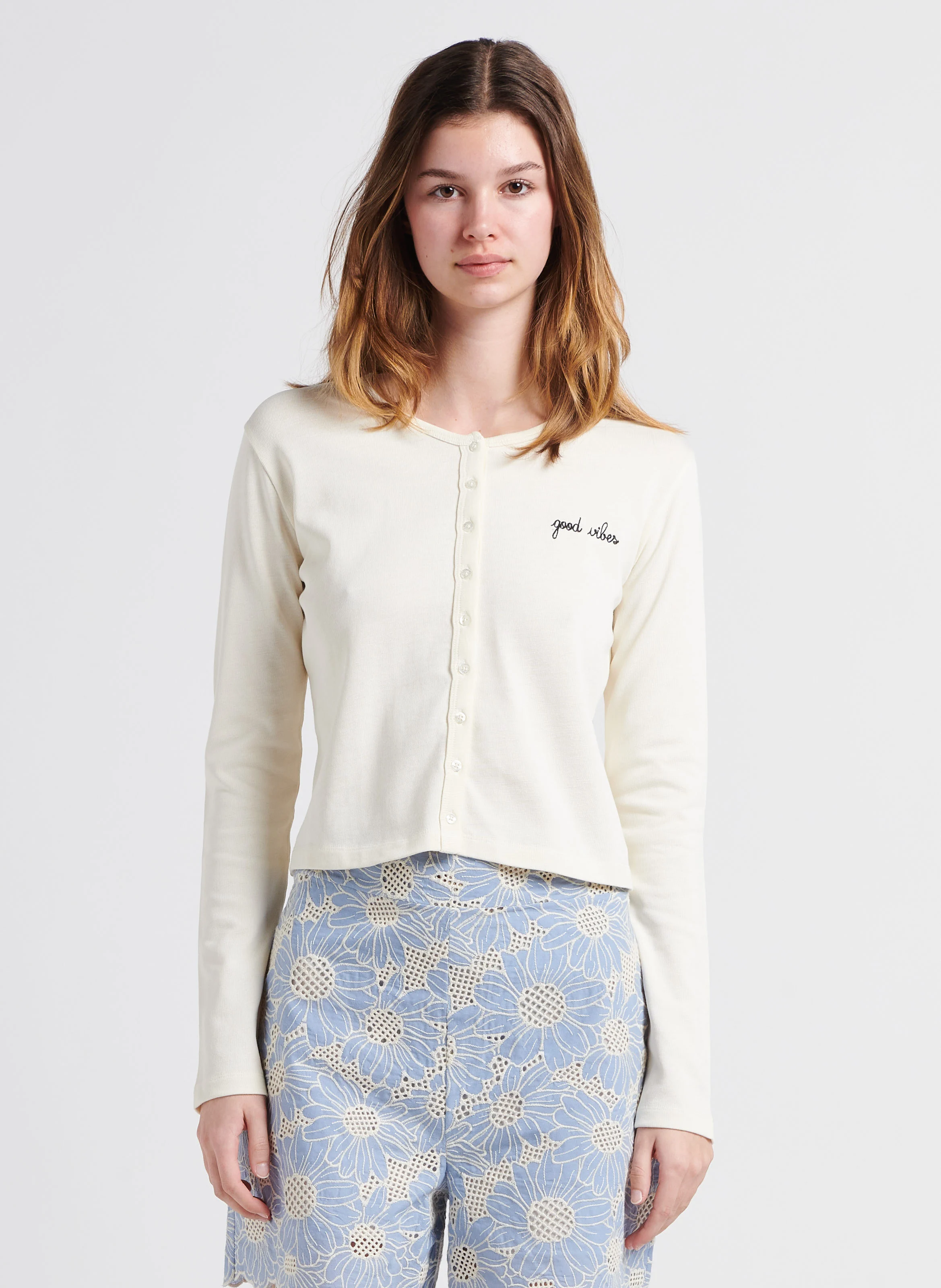 TOLBIAC GOOD VIBES - Cardigan col rond brodé Good vibes en coton bio| Blanc