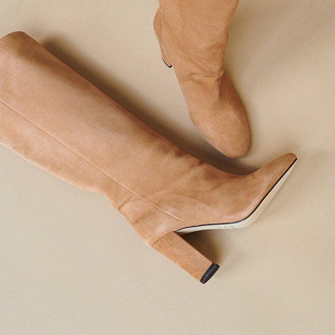 Bottes hautes  en velours camel