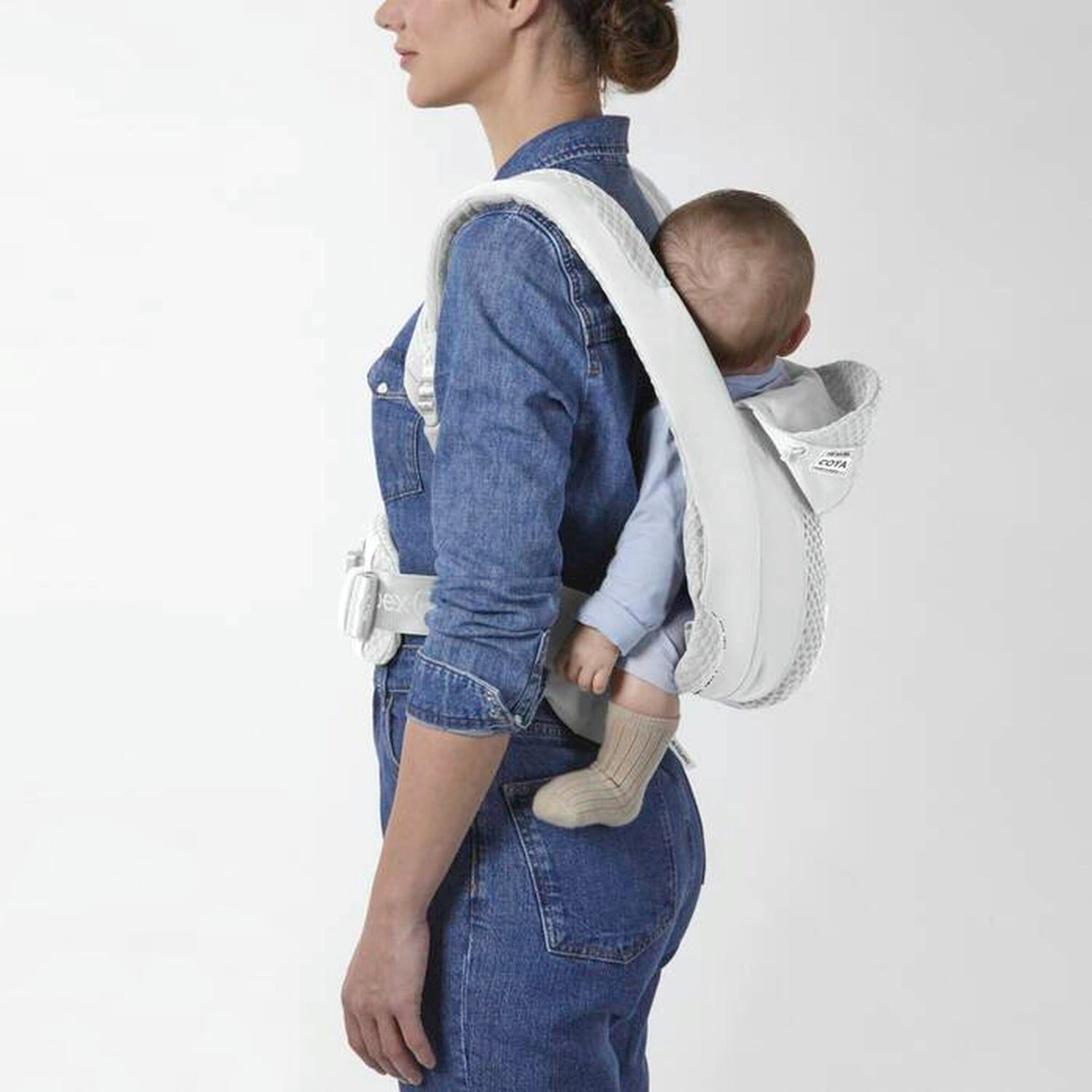 Cybex - PLATINUM Babytrage COYA Carrier Urban Mobility white