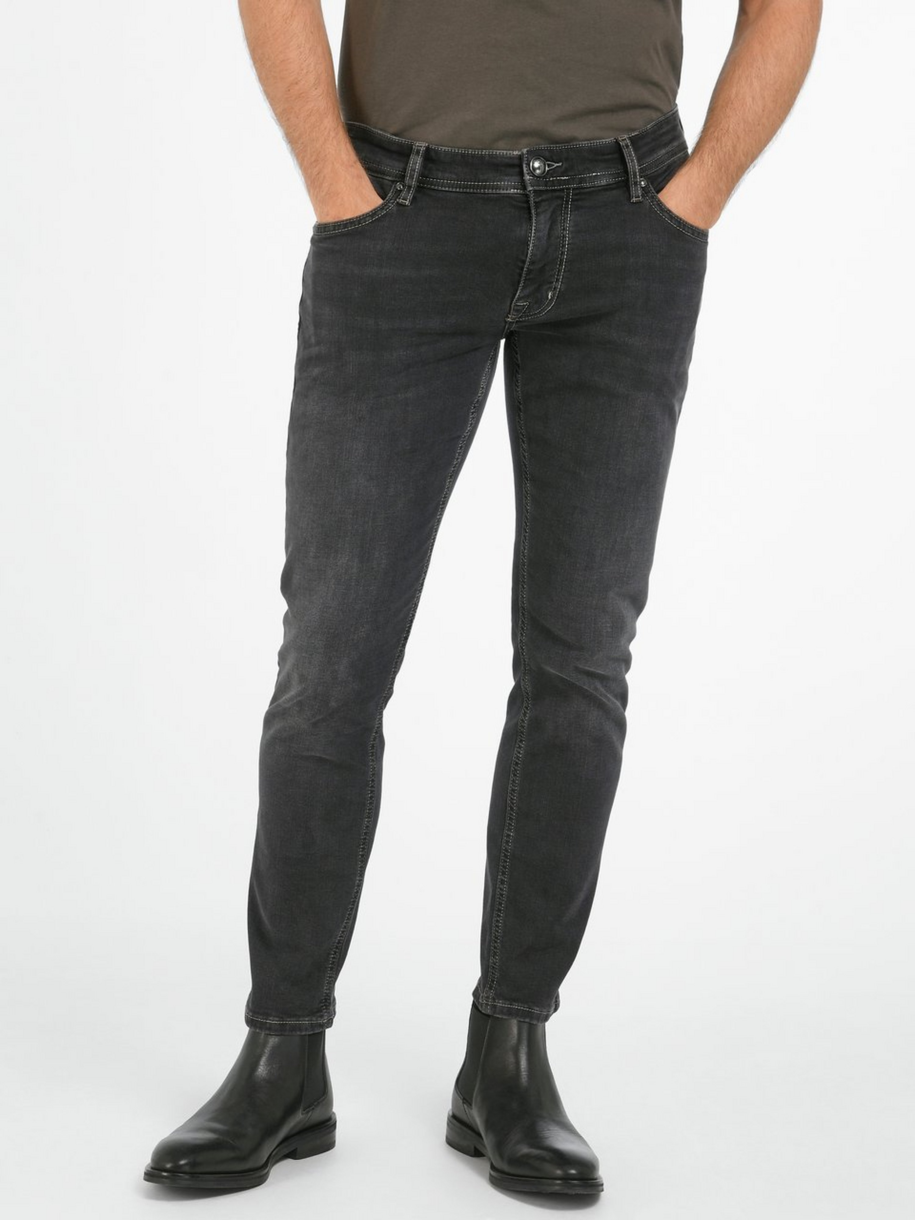Jeans in Inch-Länge 32