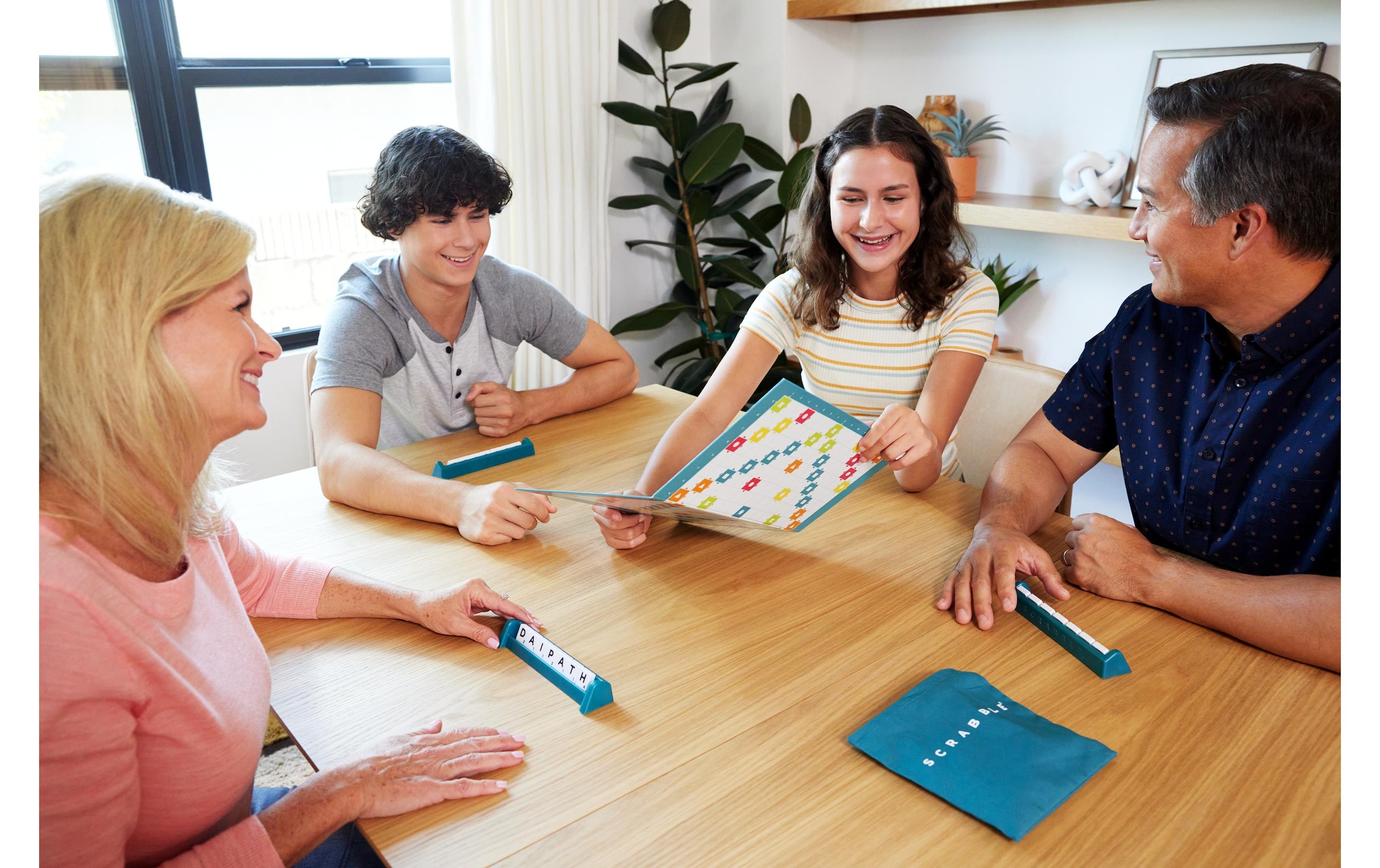 Mattel games Spiel »Familienspiel Scrabble Classique 2 en 1 -FR-«