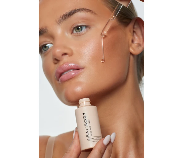 BALI BODY Face Tan Serum Bronzing   Hydrating