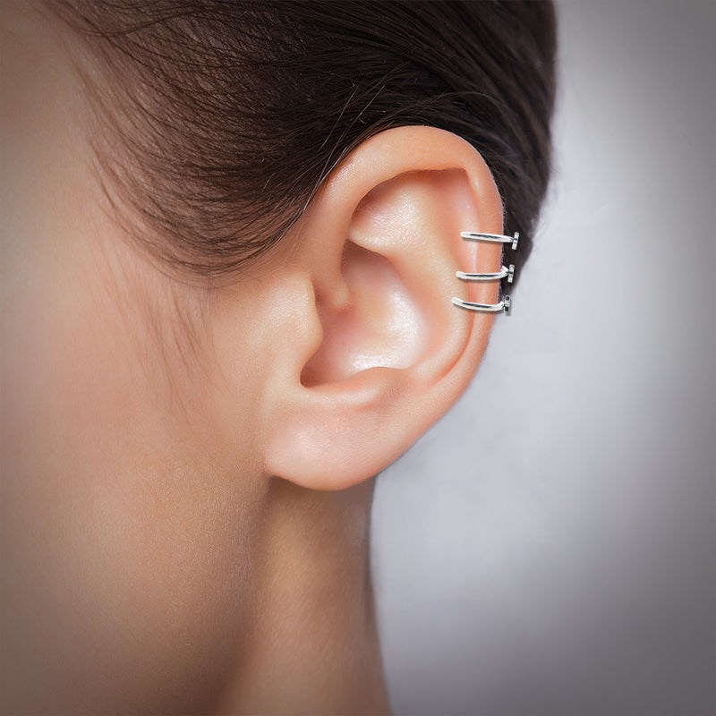 Faux piercing de cartilage en acier avec étoiles