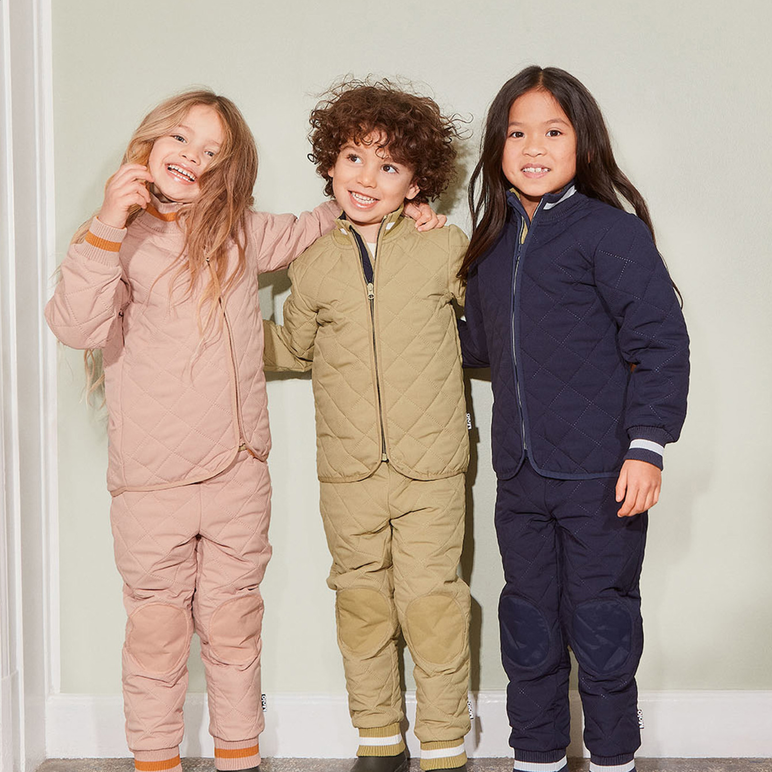 Husky - Classic Navy