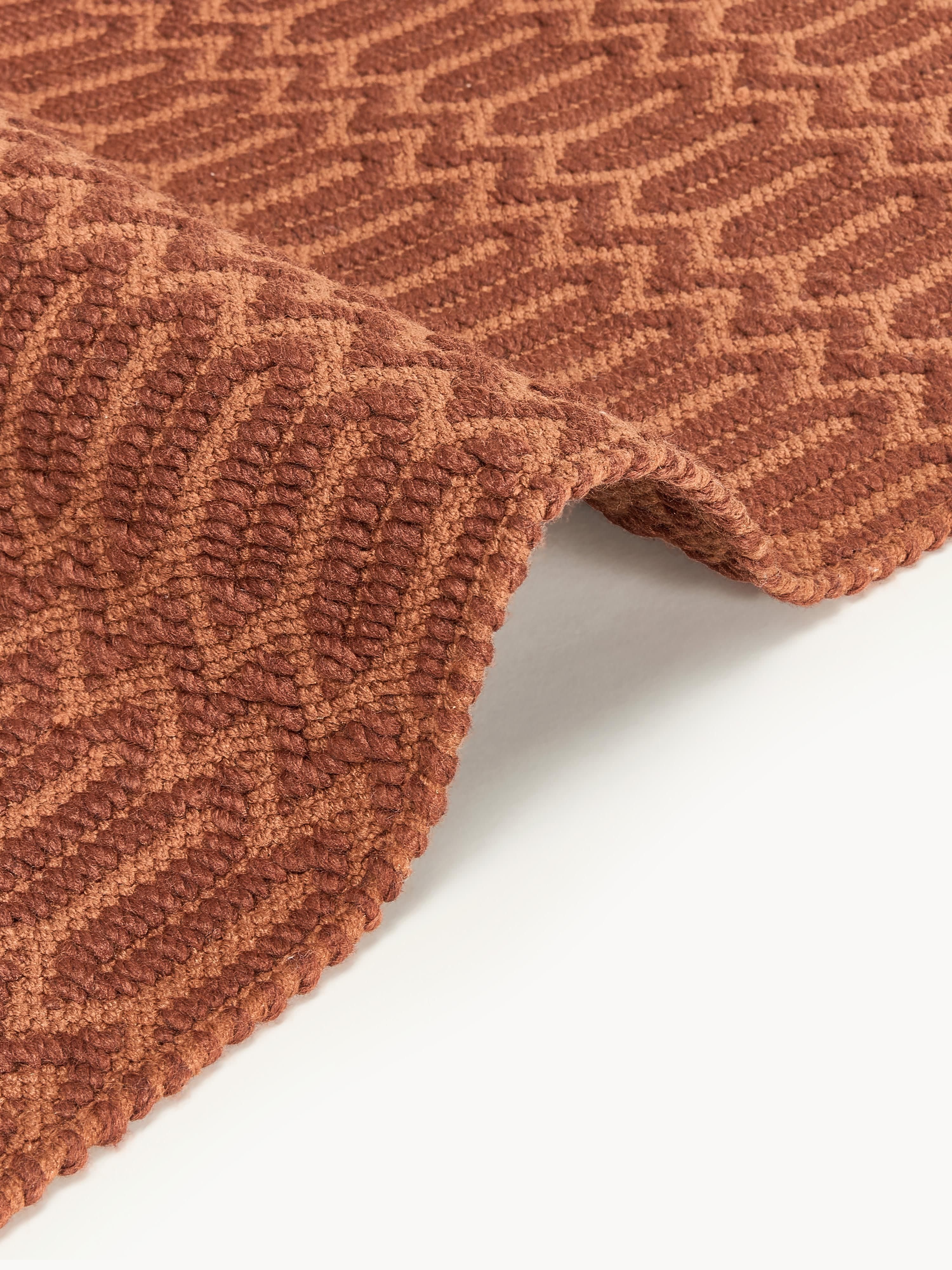 Handgeweven outdoor loper Rune met geometrisch patroon