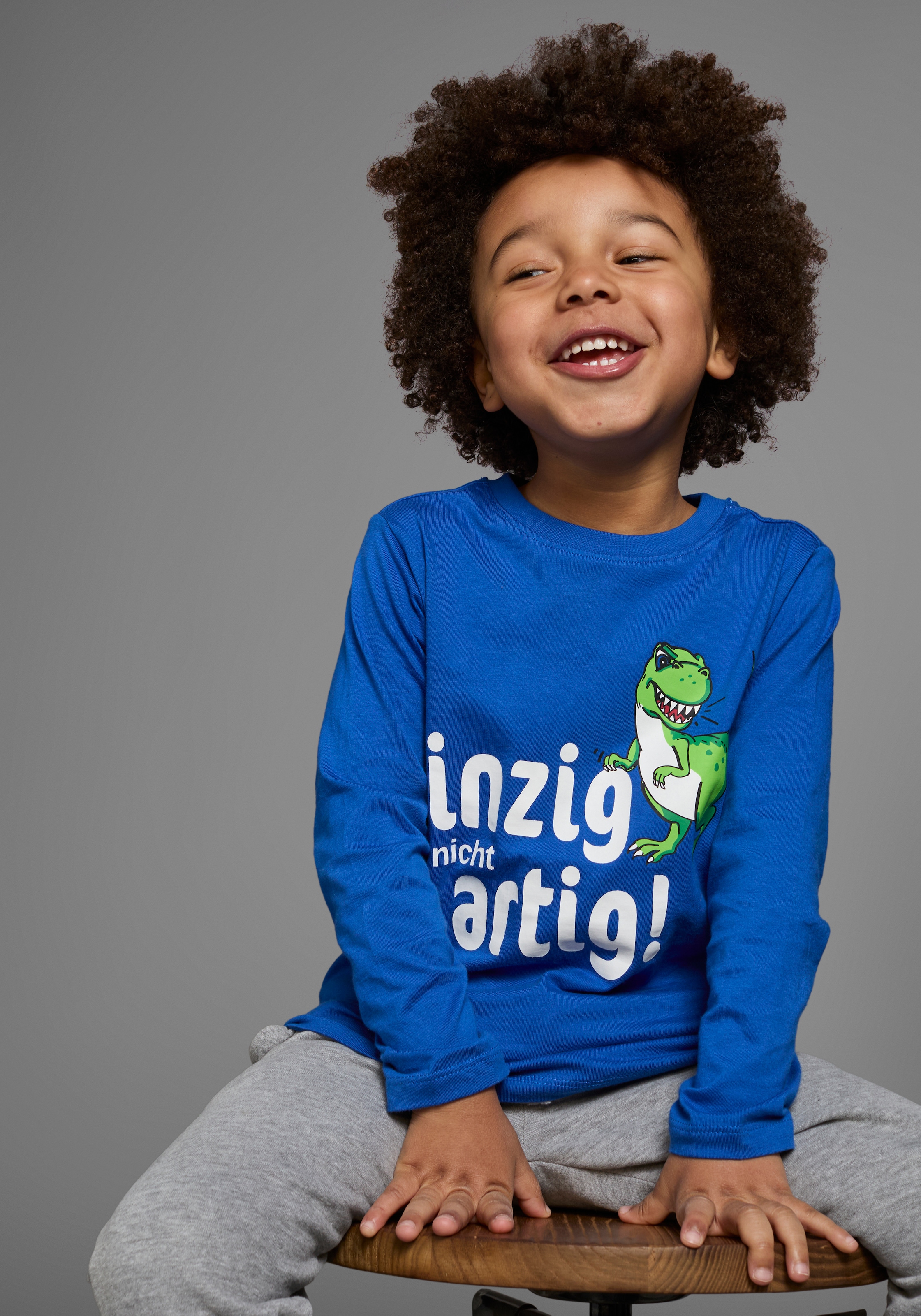 KIDSWORLD Langarmshirt »EINZIG NICHT ARTG!«, Langarm,  Basic-Passform,  bedruckt,  Rundhalsausschnitt