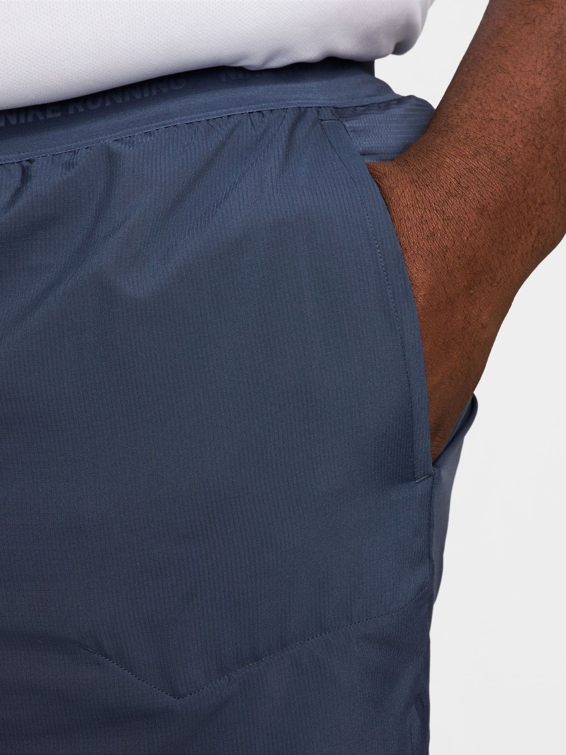Thunder - Blauw - 5 inch - Nike Dri-FIT Stride hardloopshort