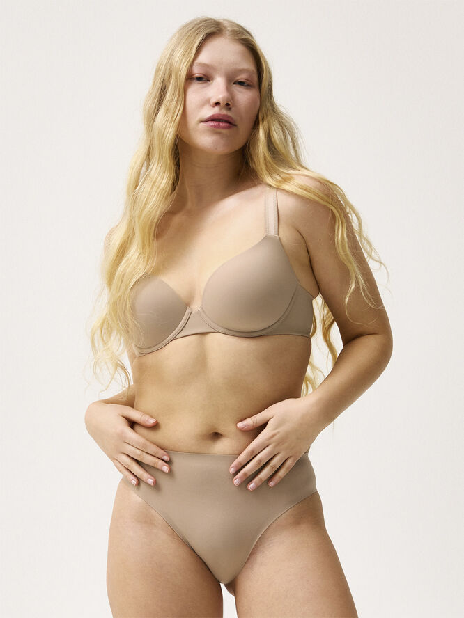 Closely Bra the T Shirt Dusty beige