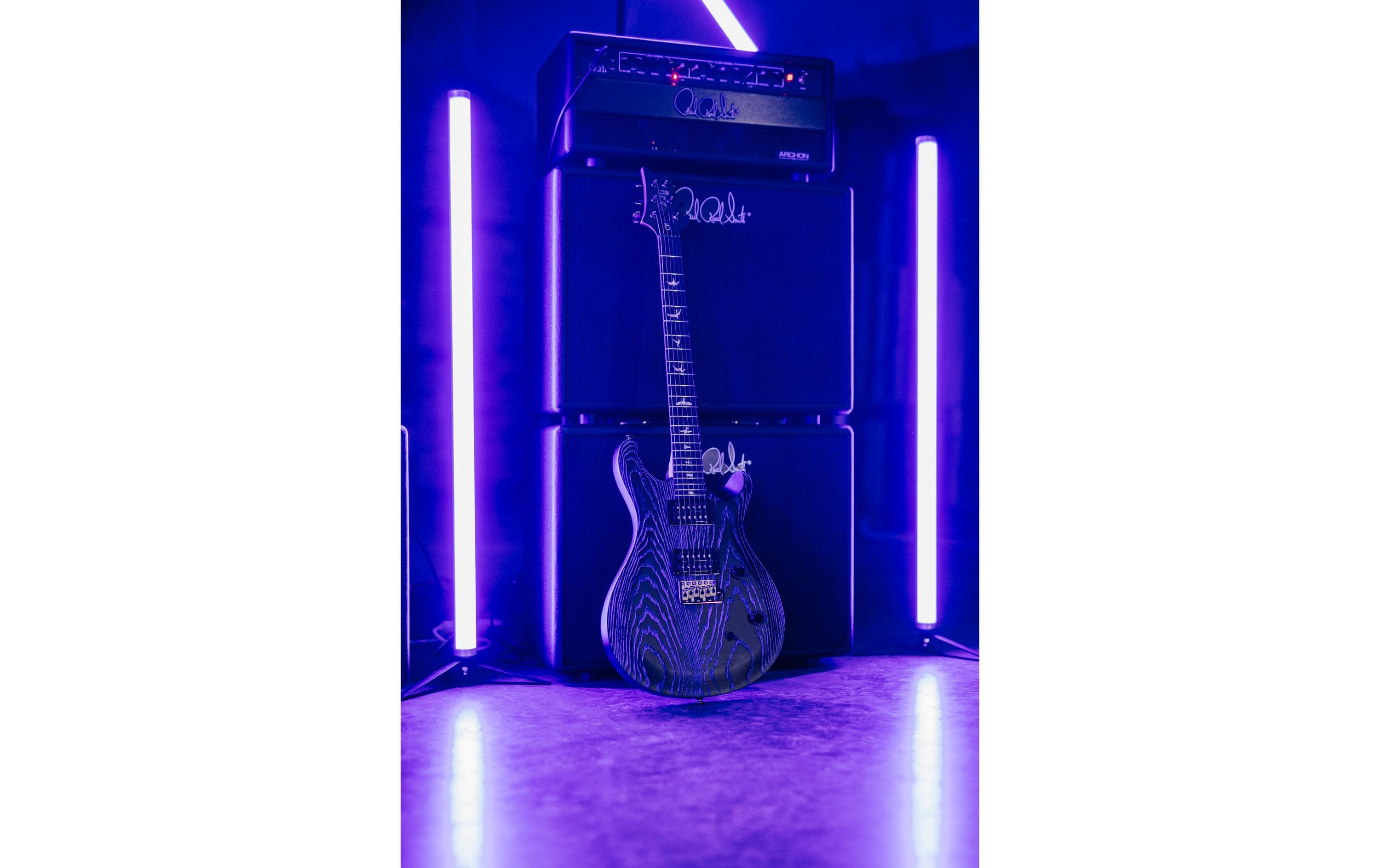 E-Gitarre SE Swamp Ash CE 24 LTD SPURPLE<br>CE 24 Sandgestrahlt in limitierter Auflage