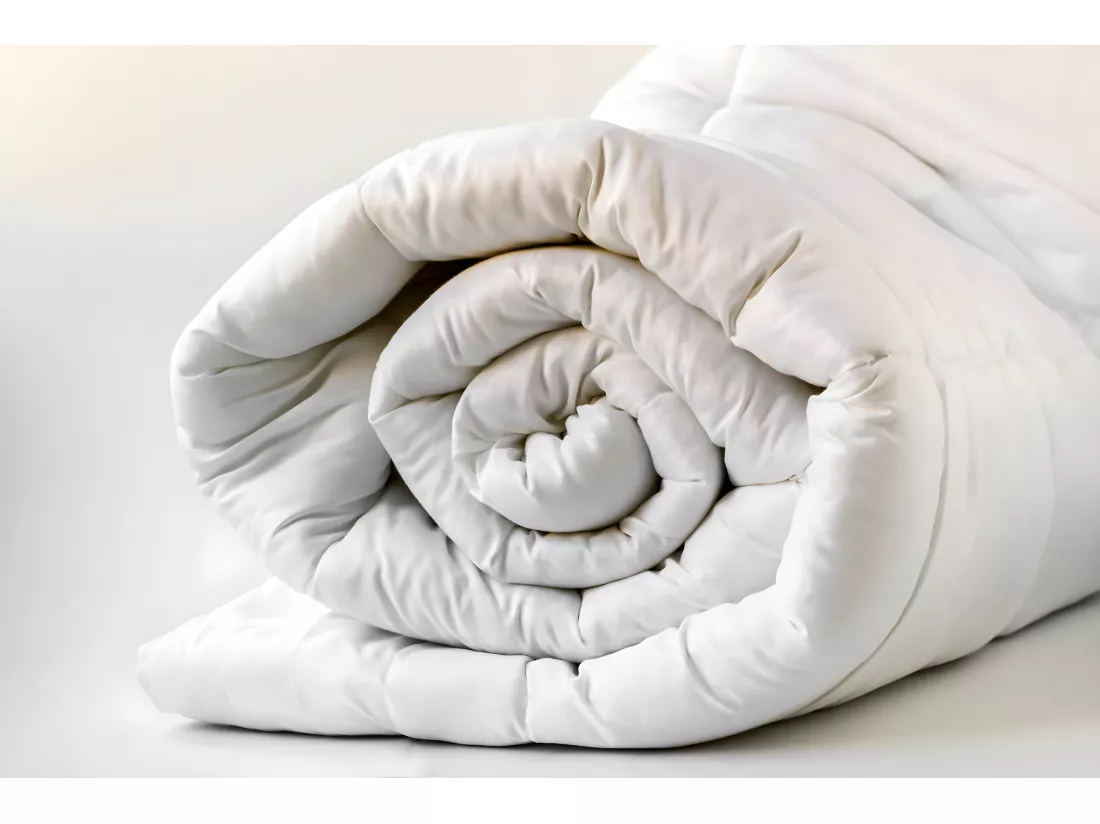 Couette 4 saisons 140 x 200 cm400g Microfibre et Polyester recyclé