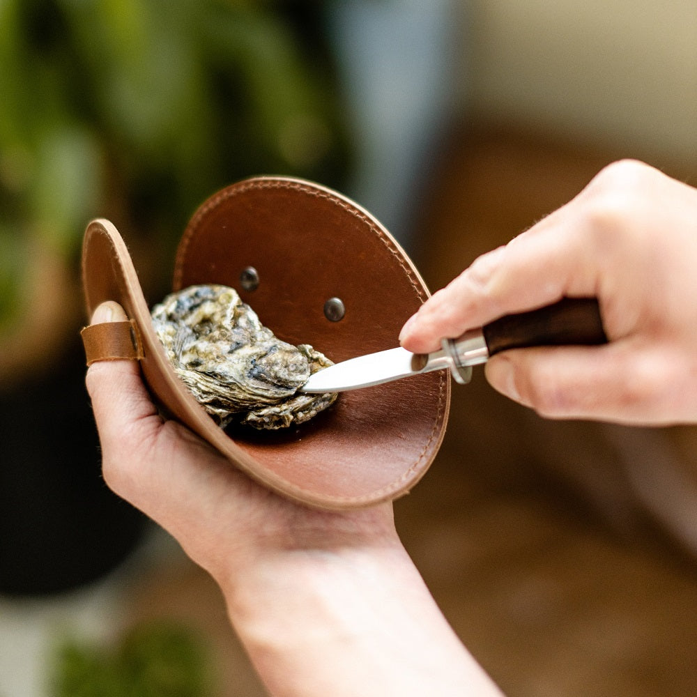 BrÃ»t Homeware, Oestermes met leren handschoen
