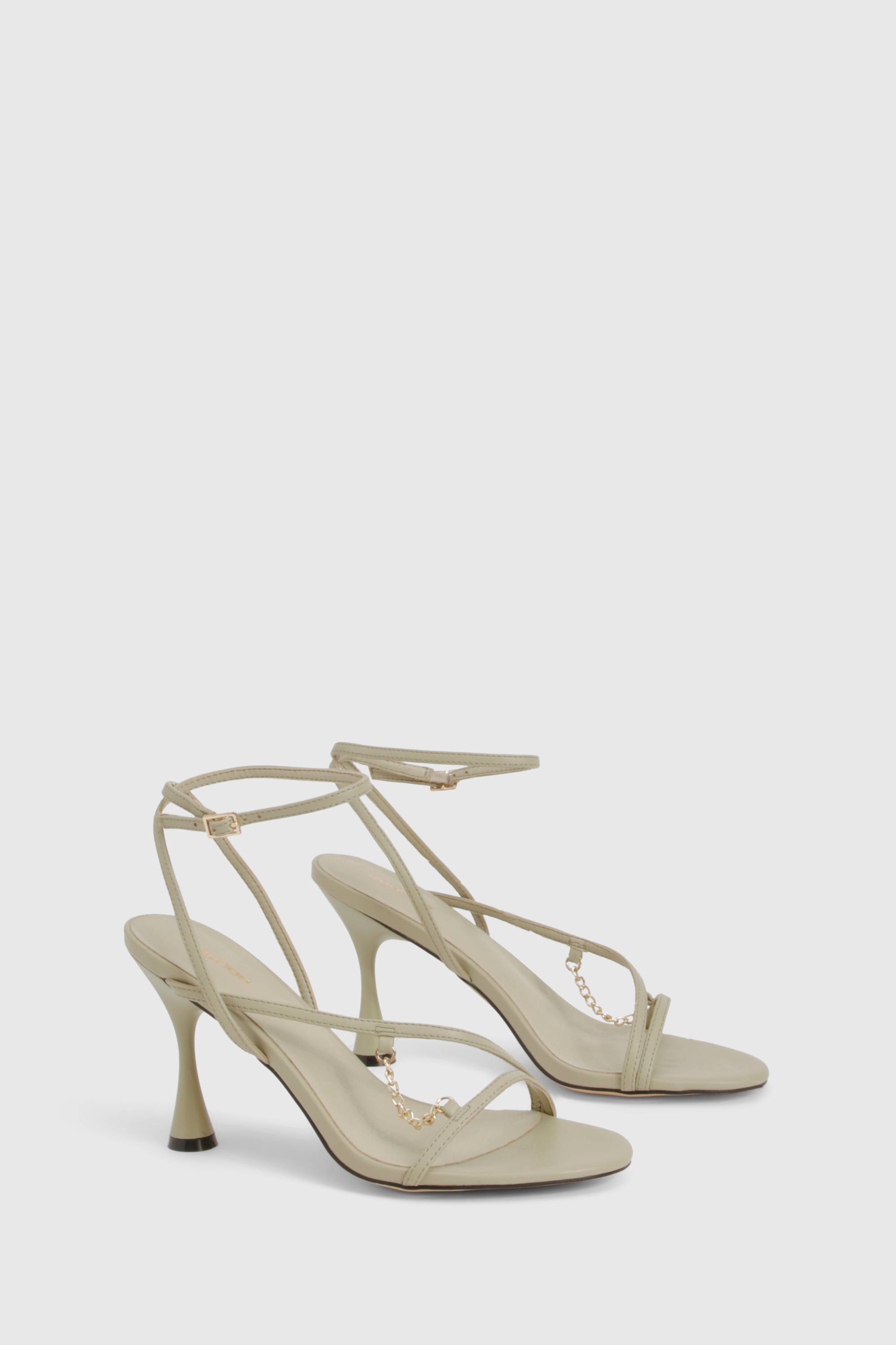boohoo Détail de chaîne sur talons évasés