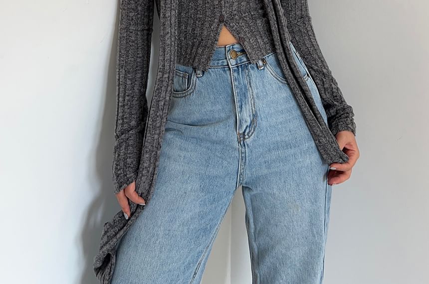 Colada - Zachtgebreide crop top met knoopjes en sjaal