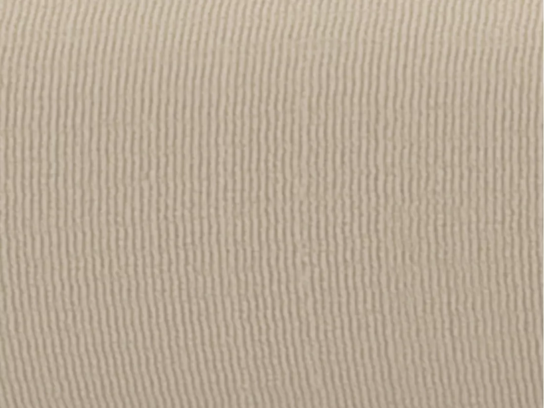 Grand canapé d'angle droit avec dossier méridienne en tissu texturé beige POGNI de Maison Céphy