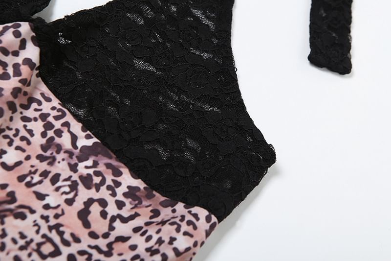 Weaveal - Halter luipaardprint ruche paneel kant romper
