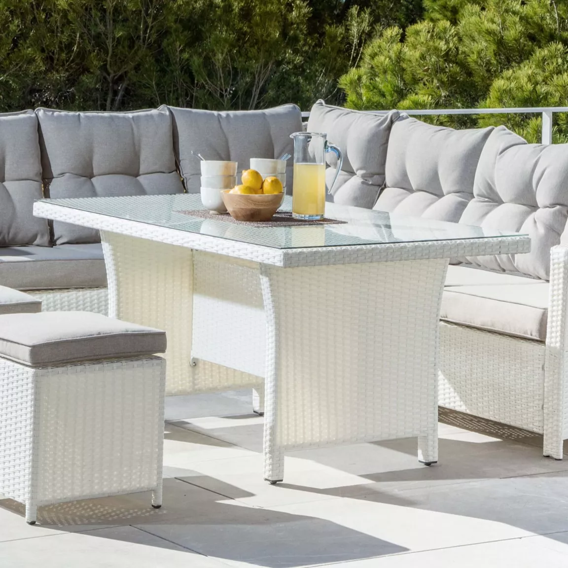 Table de jardin aluminium et résine tressée 6 places (145 x 85 cm) Tivoli Blanc