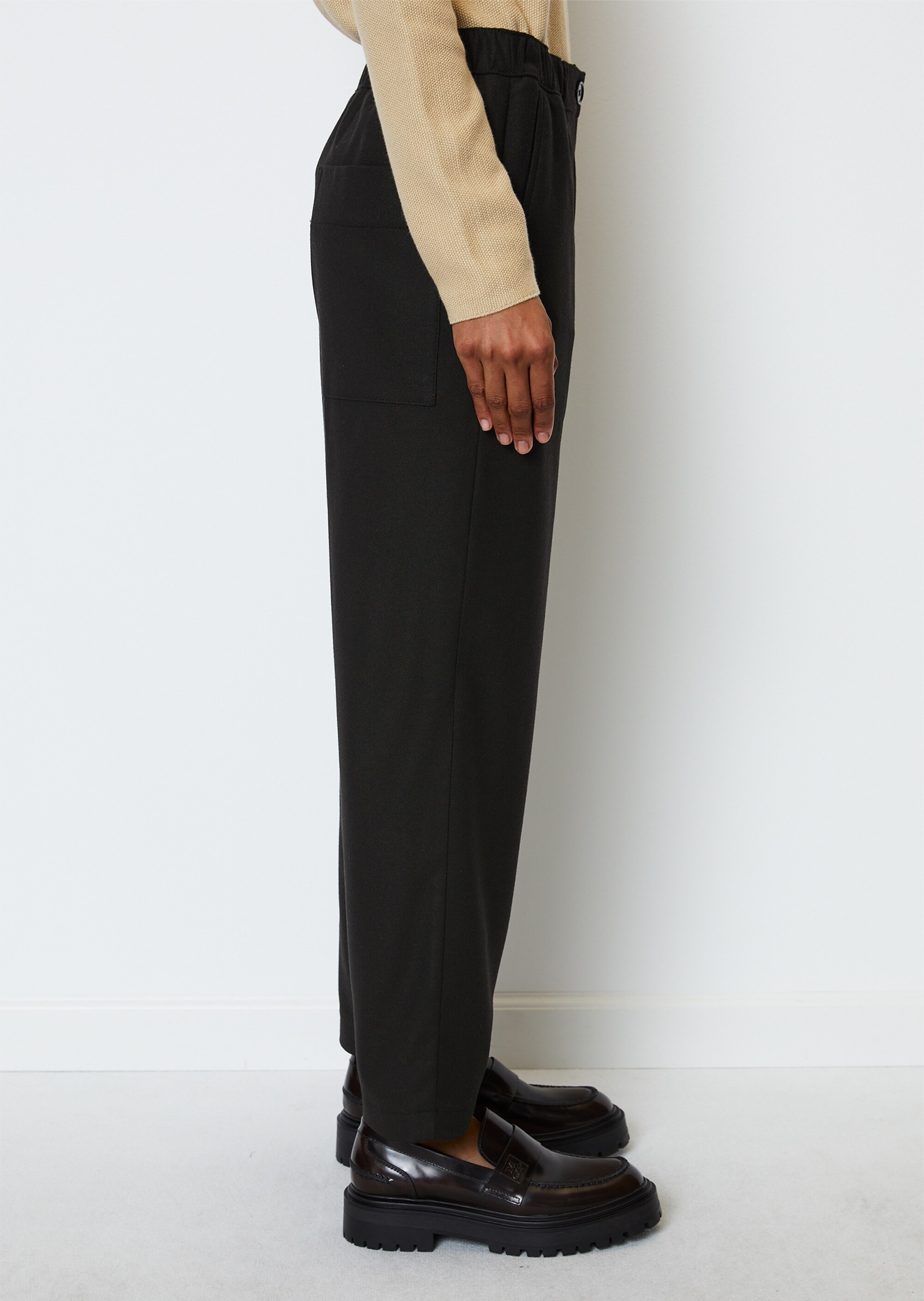 Elegante Cargo-Joggpants aus Viskose-Wolle-Mix