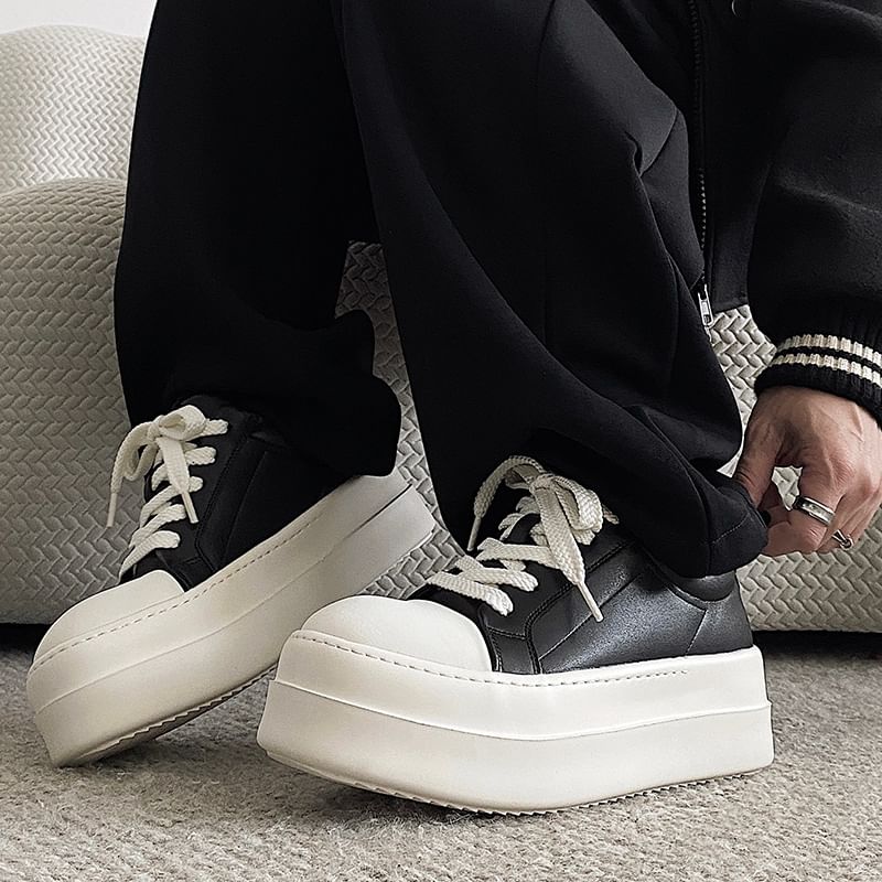 HANO - Veterschoenen van imitatieleer met plateauzool