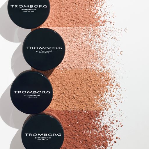 Tromborg Mineral Foundation, Latte