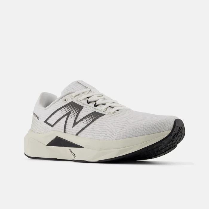 New Balance Dame Løbesko FuelCell Propel v5 Hvid