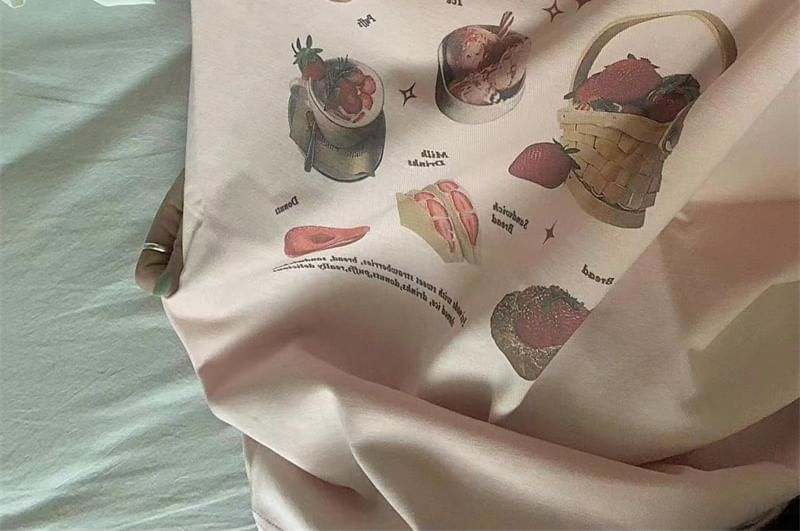 Cloud Nine - Raglan T-shirt met korte mouwen en ronde hals en cakeprint