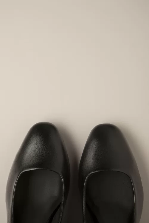 Tamaris Emmy pumps van leder in zwart