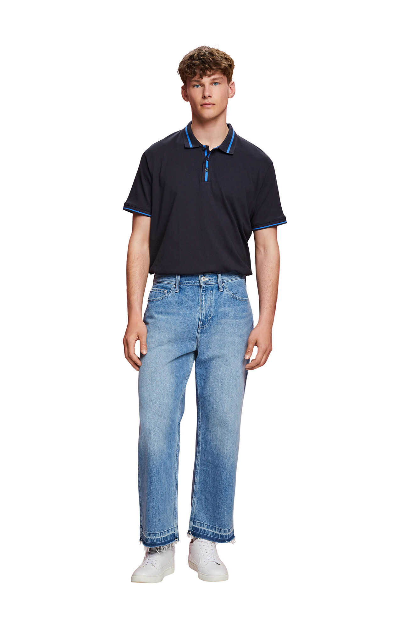 Camisa polo lisa de corte regular em linho - Azul marinho