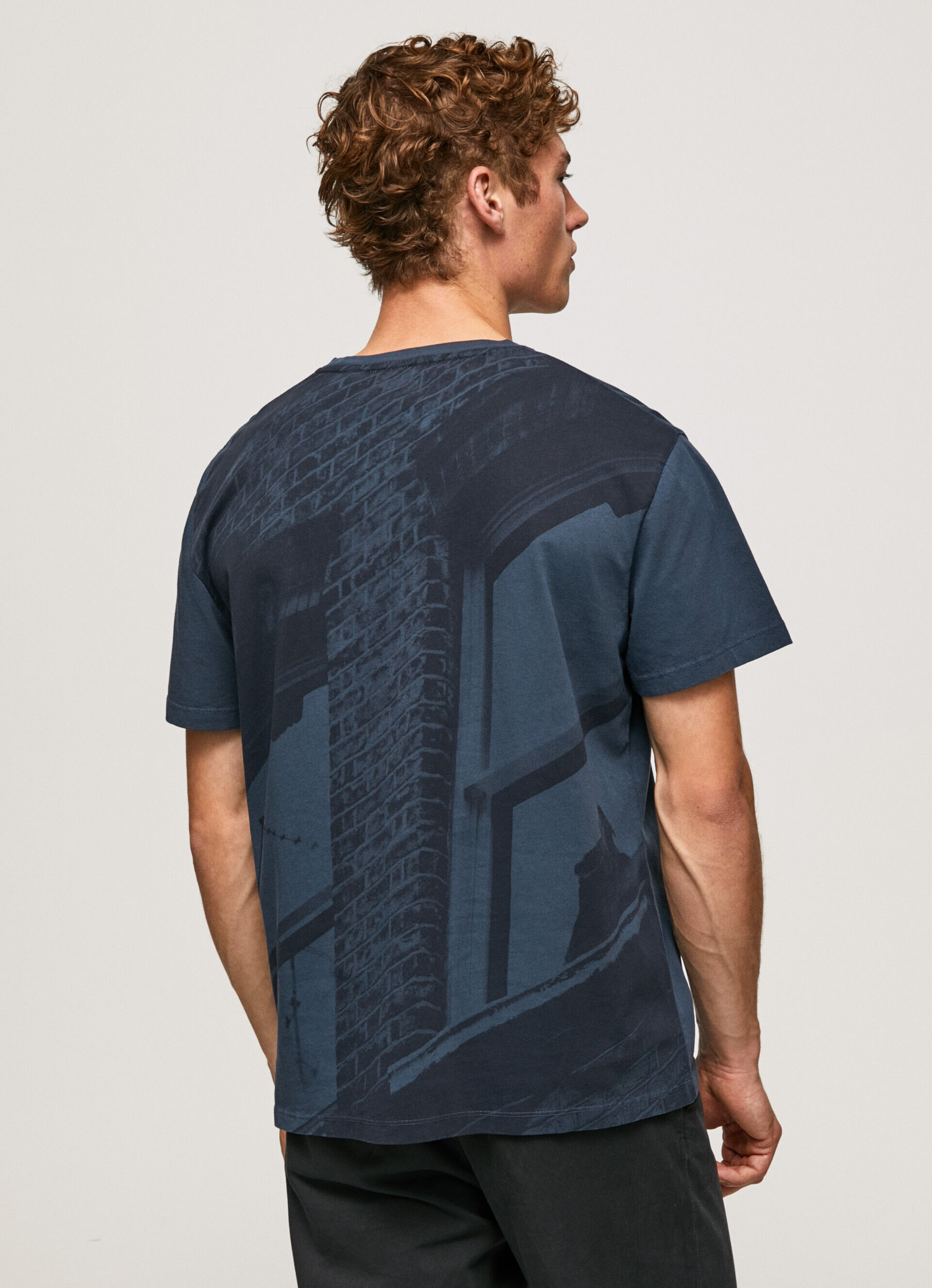 CAMISETA COM ESTAMPA FOTOGRÁFICA - Jarman Blue