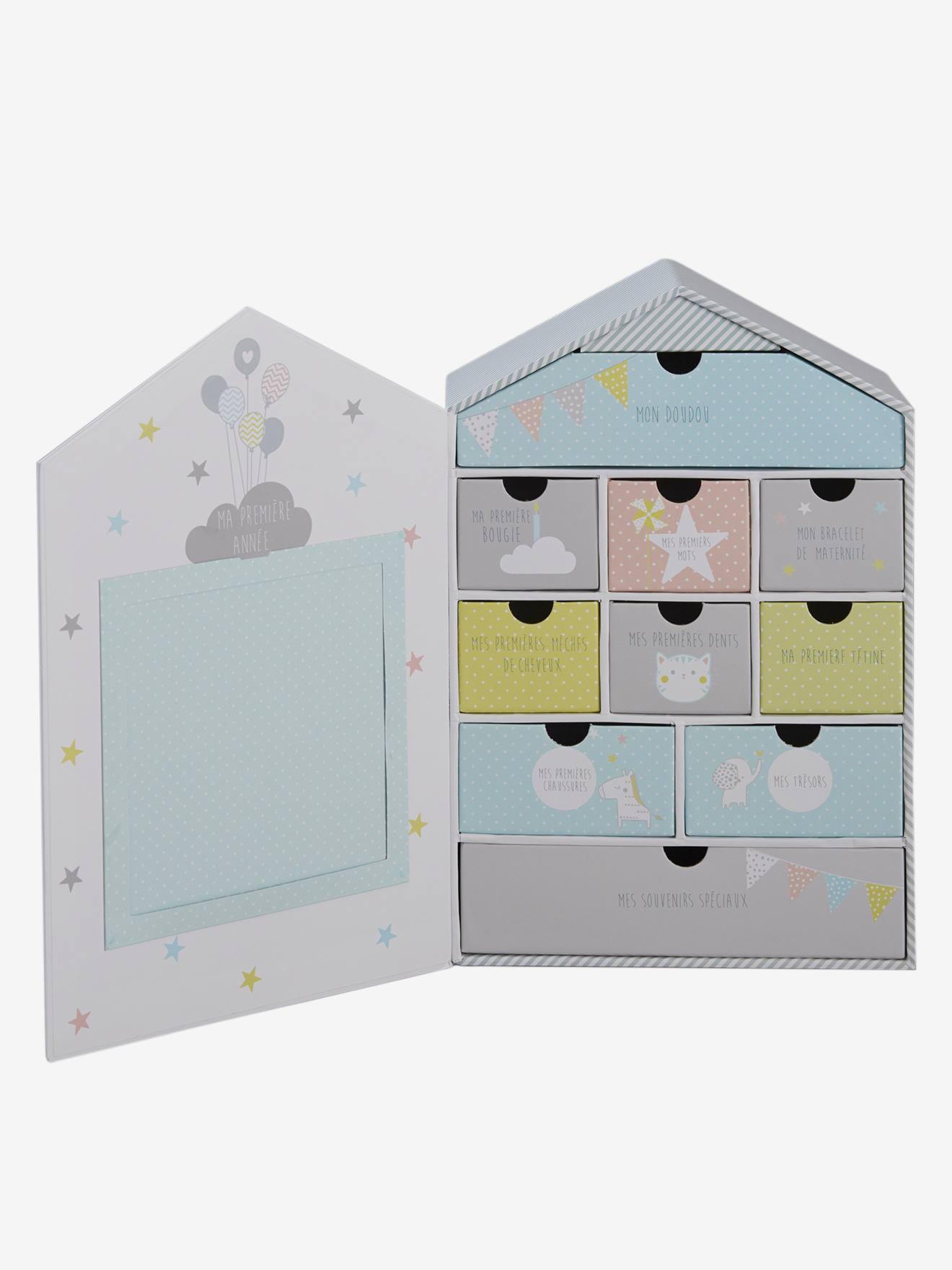 Conjunto para bebê com gavetas, liso cinza claro com estampas.