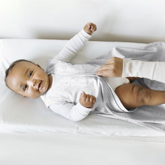 Gigoteuse SleepSack®   Étoile/Lune        0-6 mois   de               Halo