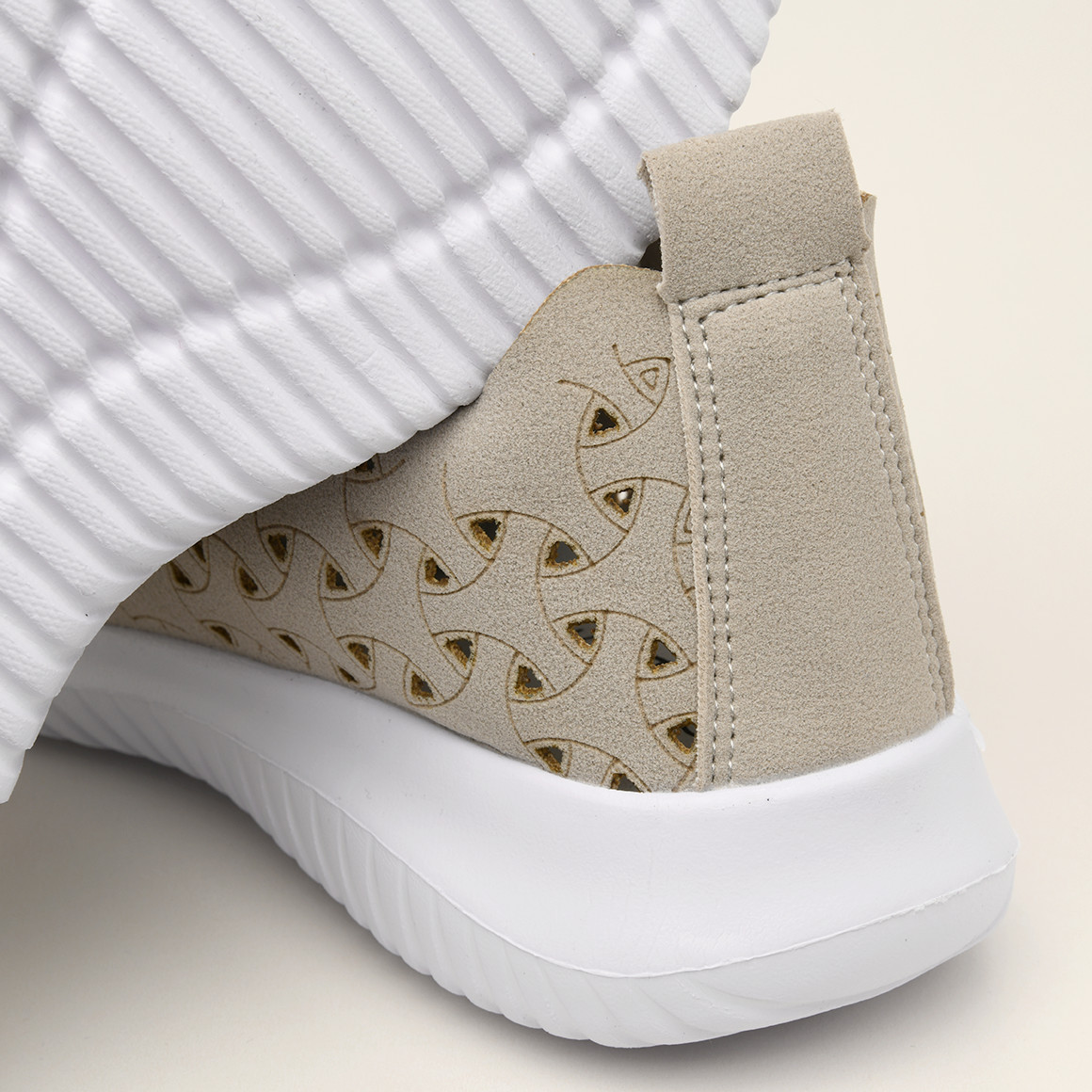 Gina Benotti Damen Sneaker mit Allover-Muster beige / weiss