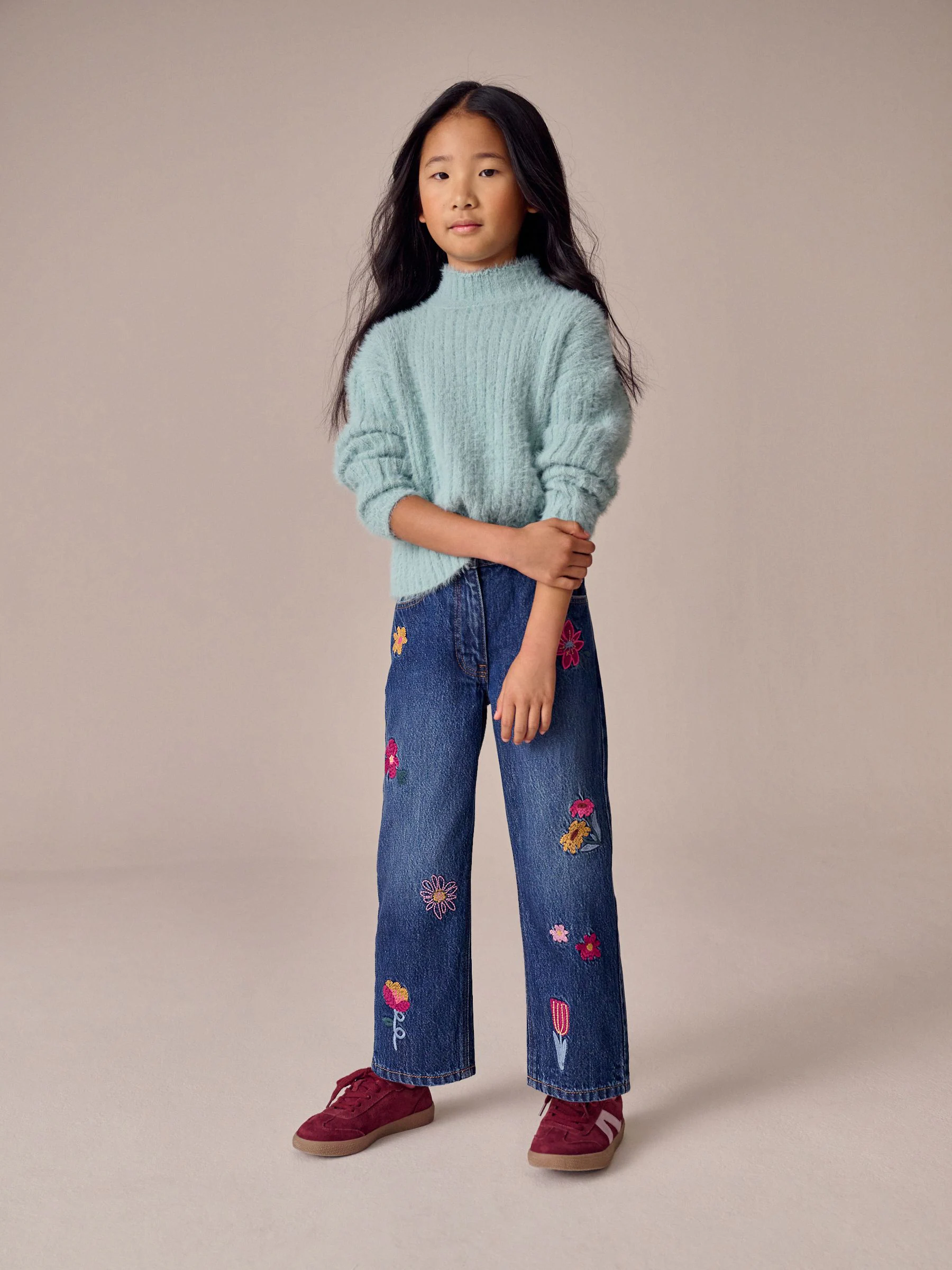 Normaal blauw - Jeans met rechte pijpen en bloemenborduursel (3-16jr)
