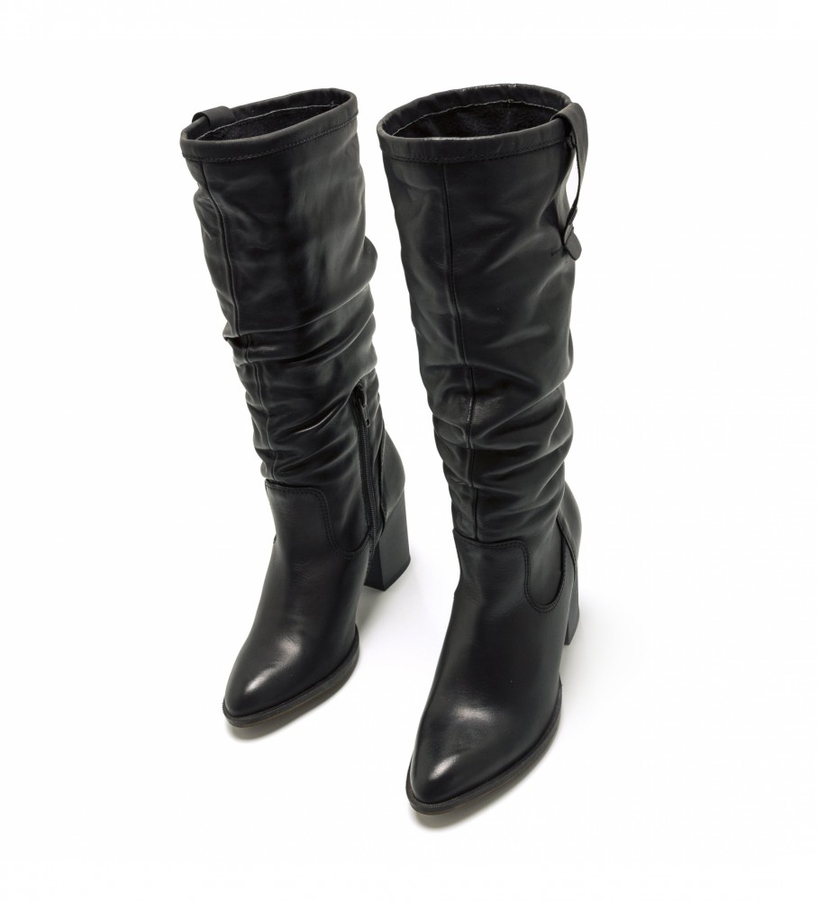 Botas Mustang Ima em couro preto - Altura do salto: 7 cm -