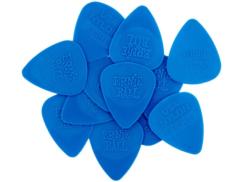 Ernie Ball Thin Nylon Picks 0.53 mm – 12er Pack Plektren mit einem weichen, angenehmen Angriff