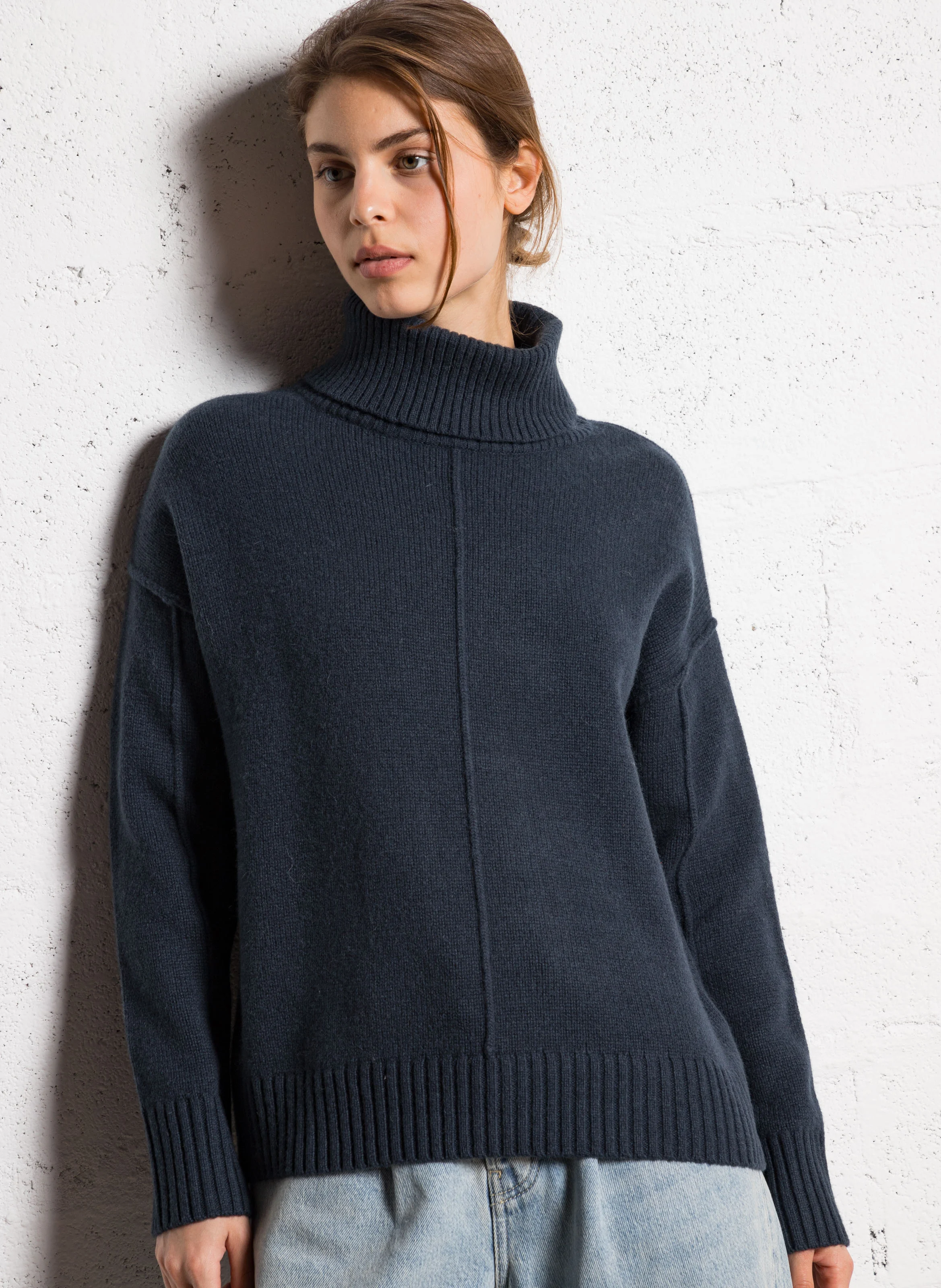 ANDREA - Pull droit col roulé en laine | Bleu