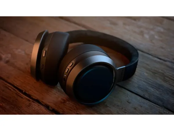 Philips Fidelio L3 - Hovedtelefoner med mik. - fuld størrelse - Bluetooth - trådløs, kablet - aktiv støjfjerning - 3,5 mm jackstik - matmørk satin-ørekopper, sort pandebånd