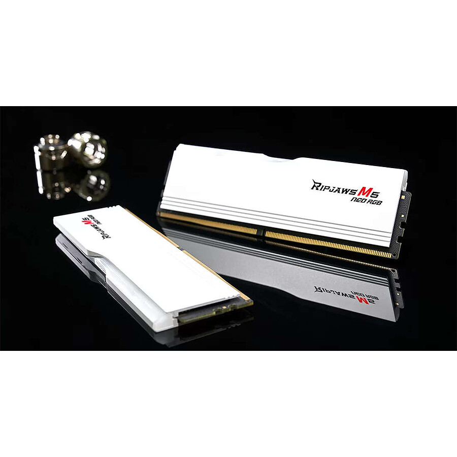 G.Skill Ripjaws M5 Neo RGB White - 2 x 16 Go (32 Go) - DDR5 6000 MHz - CL36