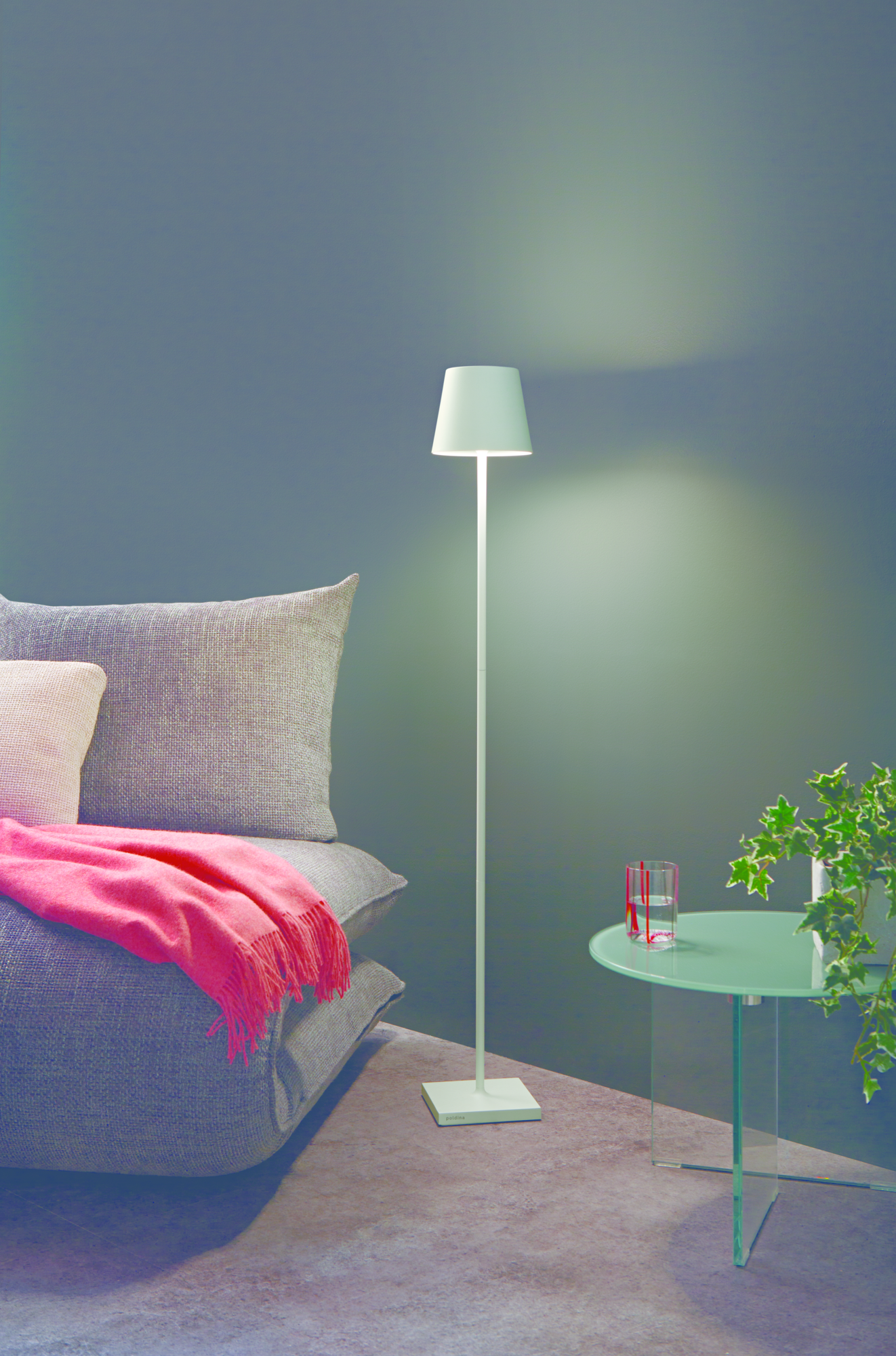 Zafferano oplaadbare vloerlamp L