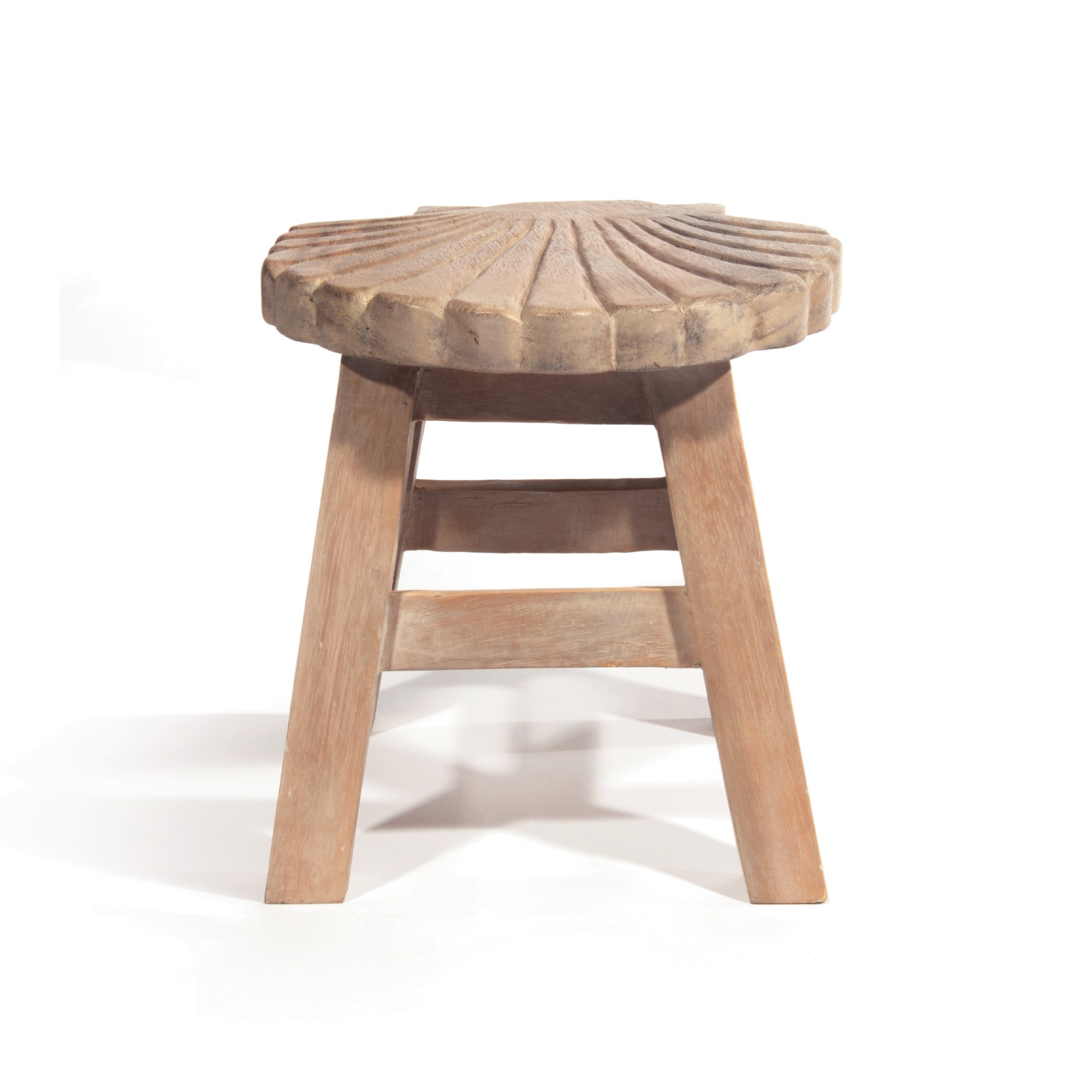 Hocker mit Motiv 'Muschel', weiß gekälkt, Ø 27 cm, H 25 cm von fischer's lagerhaus