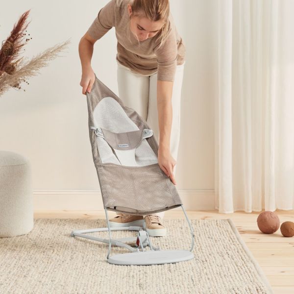 BabyBjörn Balance Soft Wipstoel Mesh Hemelsblauw / Wit